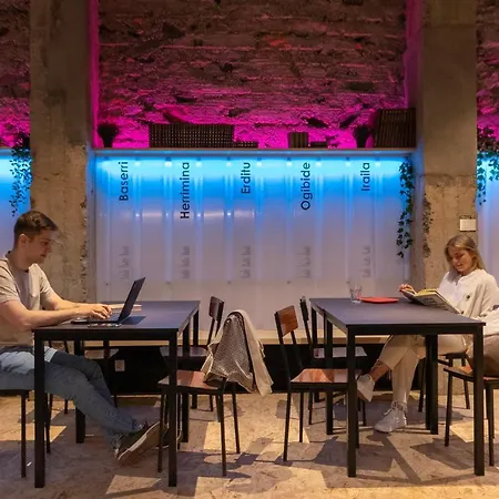 Ekoos Hostel, Eko Bilbau