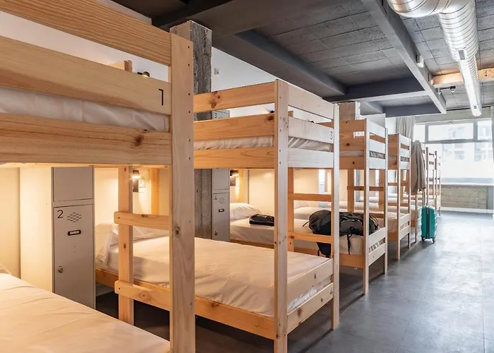 Ekoos Hostel, Eko Vandrarhem