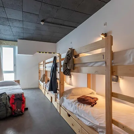 Ekoos Hostel, Eko Albergue
