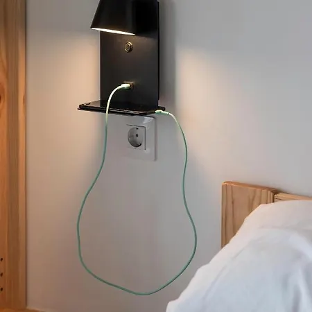 Ekoos Hostel, Eko Albergue *