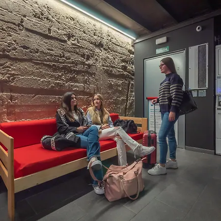 Ekoos Hostel, Eko * Μπιλμπάο