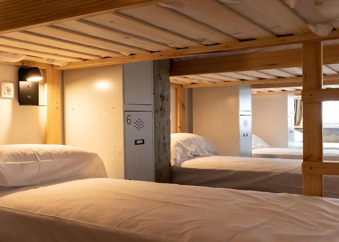 Hostal Ekoos Hostel, Eko *