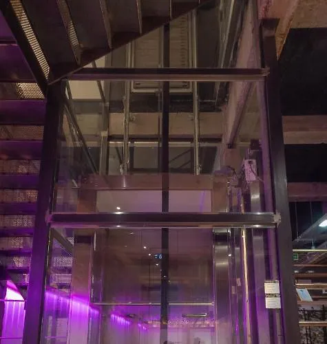 Ekoos Hostel, Eko Hostel Μπιλμπάο