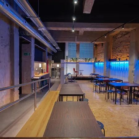 Ekoos Hostel, Eko * Bilbao